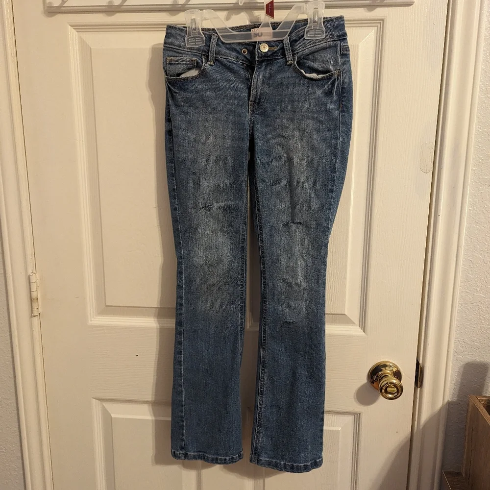 5/$20 SO Girls Jeans - Picture 2 of 12